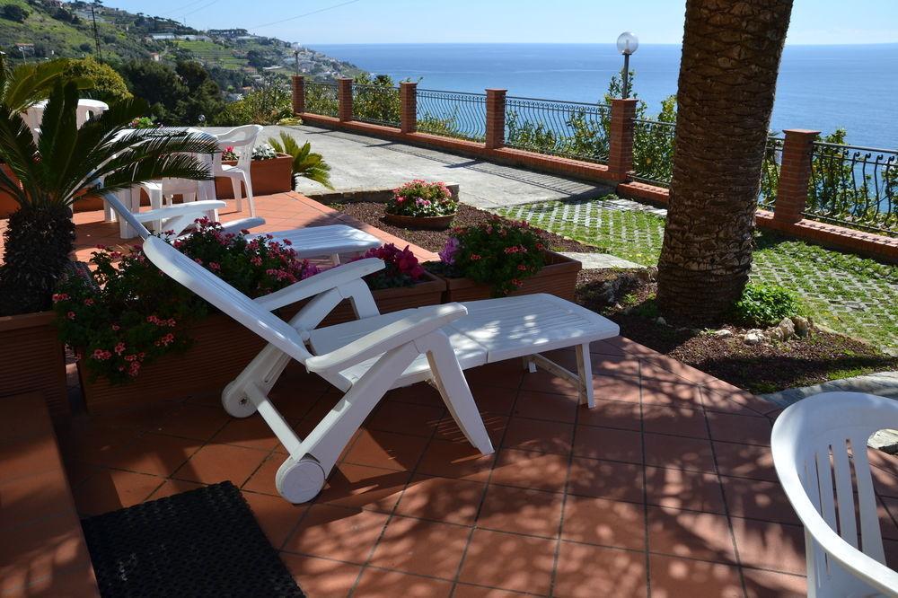 Le Terrazze Appartamenti Vacanze Sanremo Ngoại thất bức ảnh