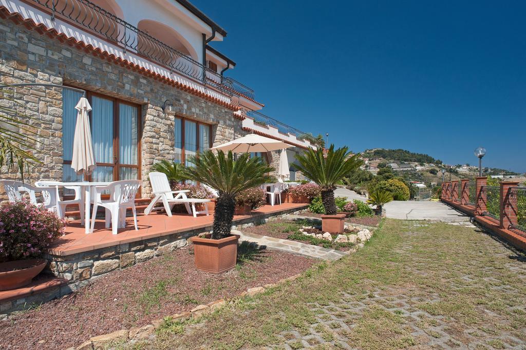 Le Terrazze Appartamenti Vacanze Sanremo Ngoại thất bức ảnh