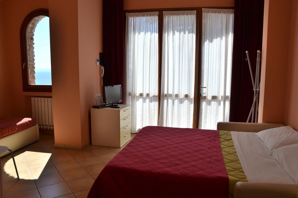 Le Terrazze Appartamenti Vacanze Sanremo Ngoại thất bức ảnh