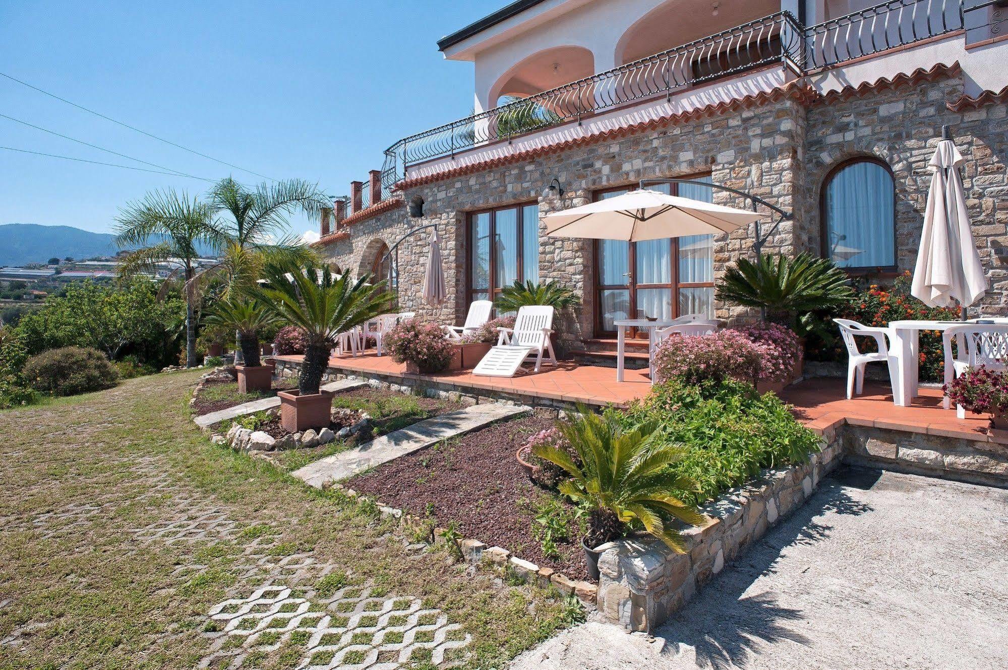 Le Terrazze Appartamenti Vacanze Sanremo Ngoại thất bức ảnh
